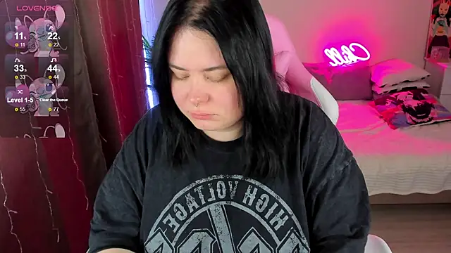 Akemi BBW online show from 11/08/25, 04:34