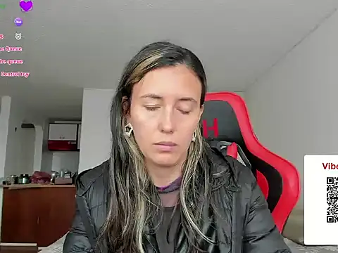 zoe jeane beker online show from 05/12/26, 07:55