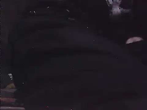 Snapshot of oksana722 chatting on 02/01/25, 06:51 oksana722 online show from 02/01/25, 06:51