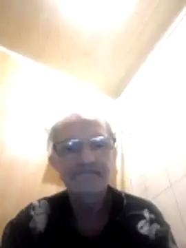 Snapshot of oksana722 chatting on 10/25/25, 07:52 oksana722 online show from 10/25/25, 07:52