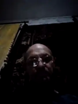 Snapshot of oksana722 chatting on 11/10/25, 05:56 oksana722 online show from 11/10/25, 05:56