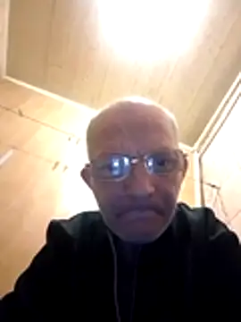 Snapshot of oksana722 chatting on 11/30/25, 05:55 oksana722 online show from 11/30/25, 05:55