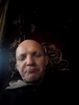 Snapshot of oksana722 chatting on 12/16/25, 07:57 oksana722 online show from 12/16/25, 07:57