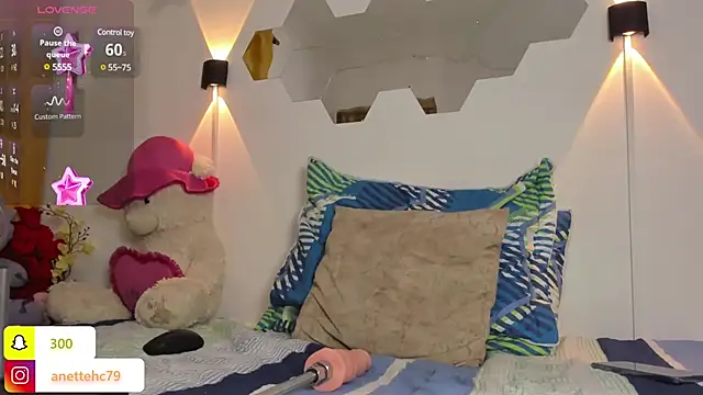 Anette  online show from 03/21/25, 08:50