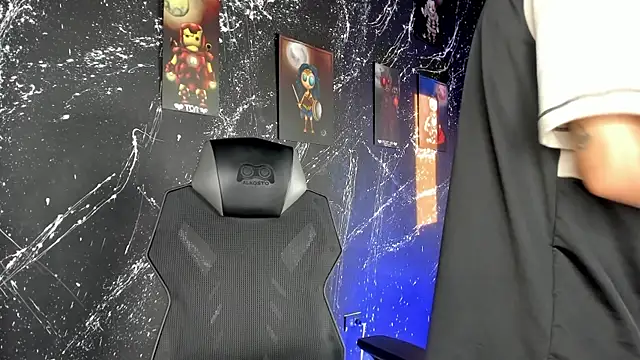 DereckCooperr online show from 11/21/25, 10:30