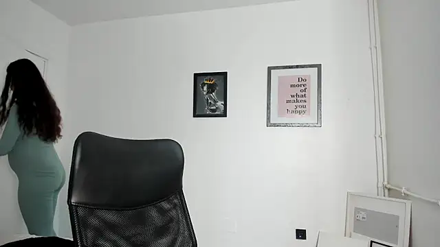 PortraitMarie online show from 12/09/24, 12:19