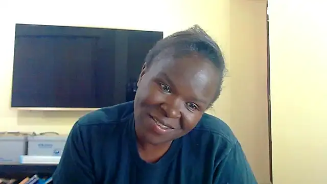 Snapshot of sunnylovexp chatting on 02/21/25, 01:33 sunnylovexp online show from 02/21/25, 01:33