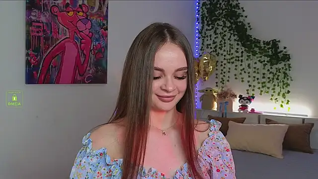 KristenSayles online show from 09/14/25, 06:29