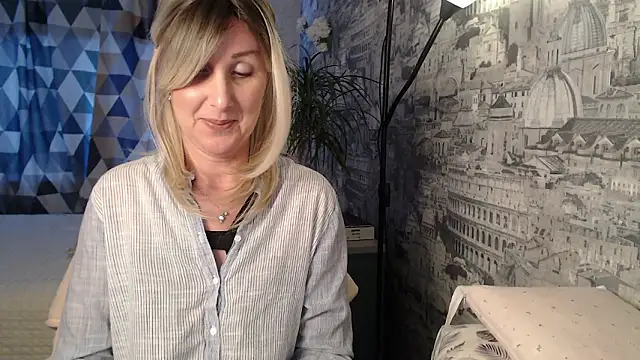 Ariel the mermaid online show from 02/03/26, 08:19