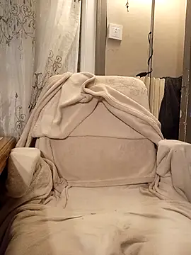 teekoine1 online show from 11/21/25, 04:11