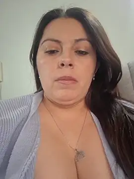 seherlatin online show from 04/17/26, 09:29