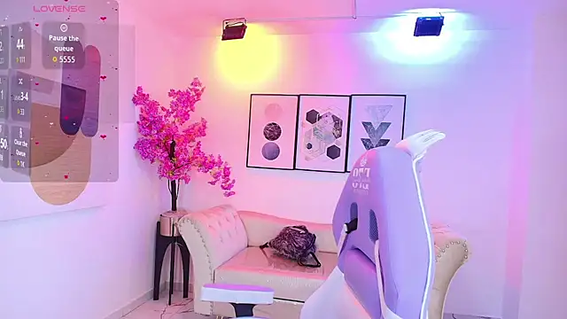 Isa reel online show from 11/10/25, 07:35