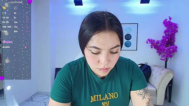 Snapshot of Isa_reel chatting on 05/07/26, 08:03 Isa reel online show from 05/07/26, 08:03