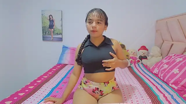 Snapshot of Winnifer_Gonzal chatting on 02/23/26, 03:37 Winnifer Gonzal online show from 02/23/26, 03:37