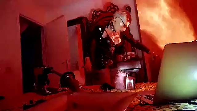 Snapshot of CharlotteVixxens chatting on 12/01/25, 12:37 CharlotteVixxens online show from 12/01/25, 12:37