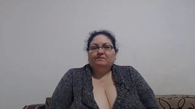 Nykyxo online show from 04/22/26, 03:31