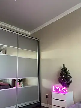 JessIsLove online show from 01/05/25, 05:41