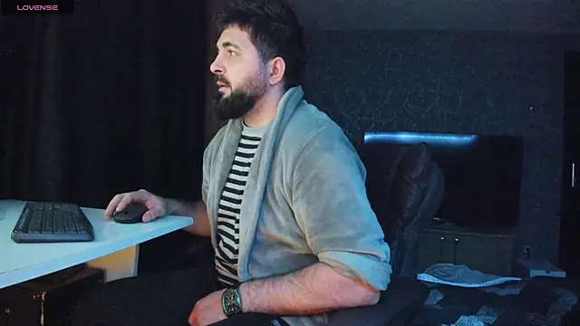 Eduu2322 online show from 01/02/25, 01:06