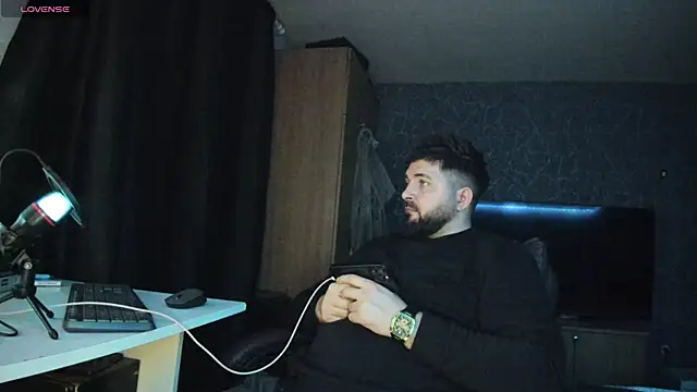 Eduu2322 online show from 01/16/25, 11:06