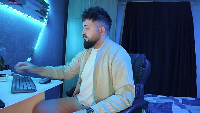 Eduu2322 online show from 02/11/25, 11:01