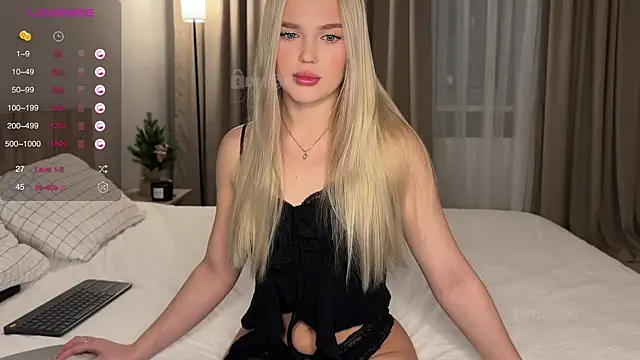 Snapshot of soficumss chatting on 01/18/26, 04:11 soficumss online show from 01/18/26, 04:11