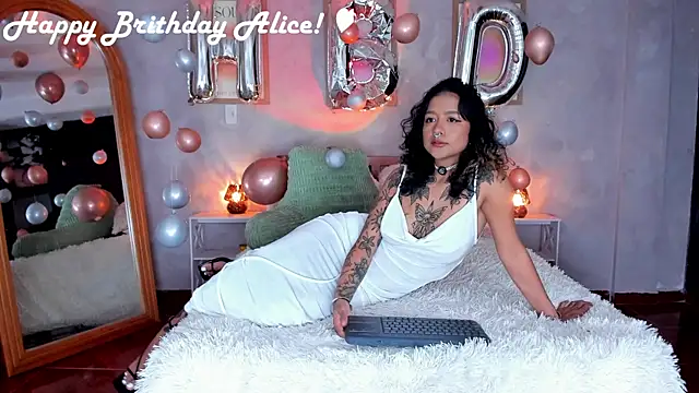 AliceBanks online show from 08/03/26, 11:26