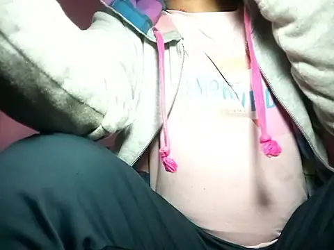 damsexy4 online show from 01/07/25, 08:24