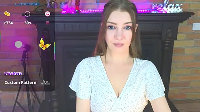 Snapshot of AlexaStoun chatting on 02/06/26, 02:42 AlexaStoun online show from 02/06/26, 02:42