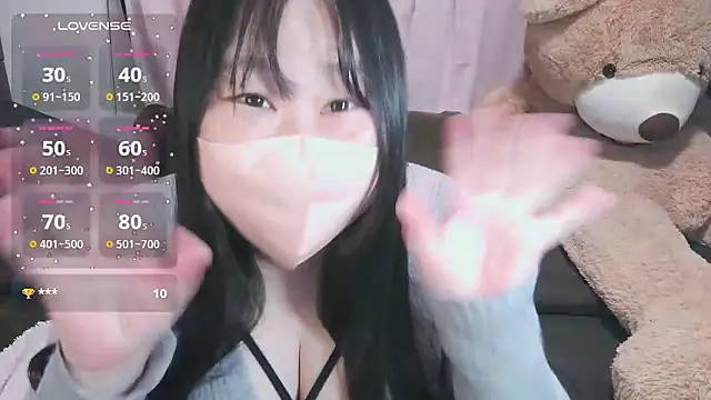 yuinyan3150 online show from 05/14/26, 06:37