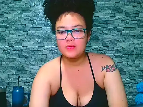 vanellope12 online show from 03/29/26, 10:04