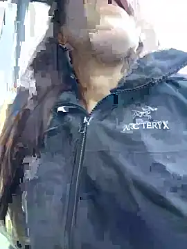 Snapshot of MsSamantha chatting on 12/15/24, 11:42 MsSamantha online show from 12/15/24, 11:42