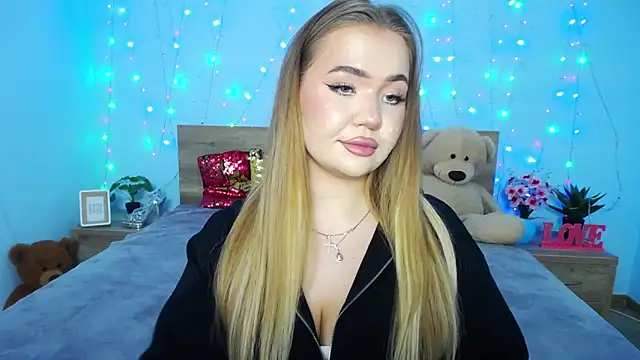 Snapshot of StacyYellig chatting on 01/15/25, 02:06 StacyYellig online show from 01/15/25, 02:06