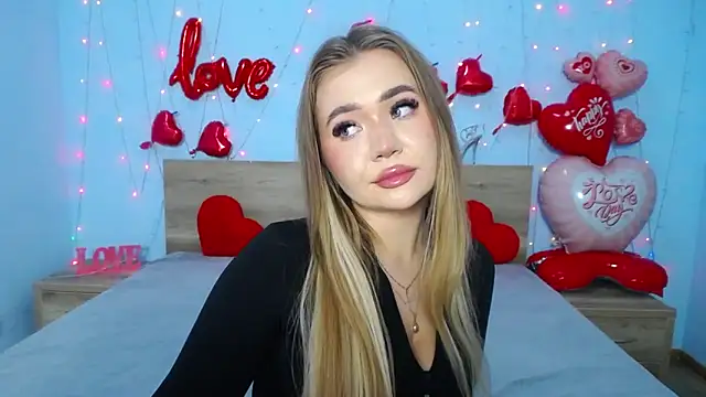 Snapshot of StacyYellig chatting on 02/18/25, 06:58 StacyYellig online show from 02/18/25, 06:58