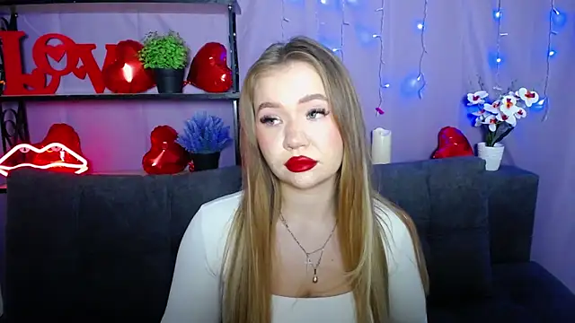 Snapshot of StacyYellig chatting on 03/07/25, 06:57 StacyYellig online show from 03/07/25, 06:57