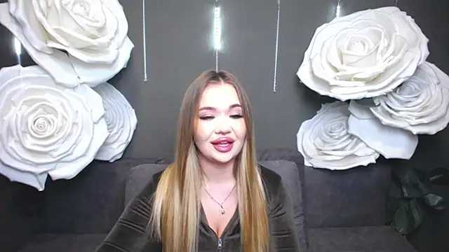 StacyYellig online show from 05/30/26, 09:23
