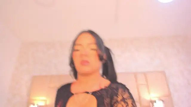 Snapshot of SaryBlake chatting on 10/09/25, 12:47 SaryBlake online show from 10/09/25, 12:47