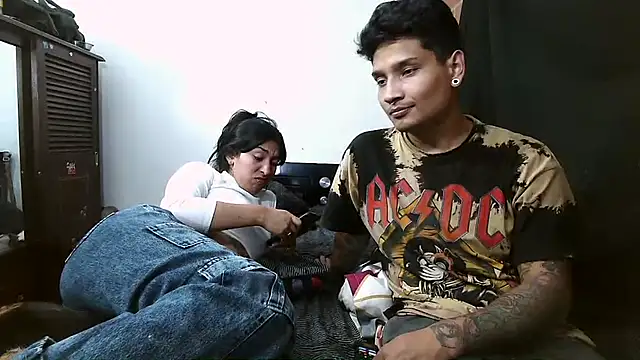 Snapshot of AngelinaPaker chatting on 01/14/25, 05:30 AngelinaPaker online show from 01/14/25, 05:30