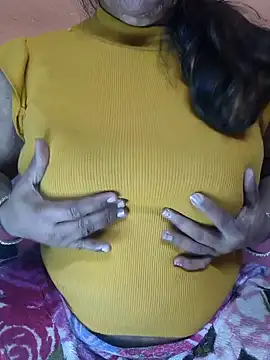 CUTE SOPHIA- online show from 12/22/24, 06:48