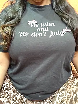 CUTE SOPHIA- online show from 10/22/25, 12:22