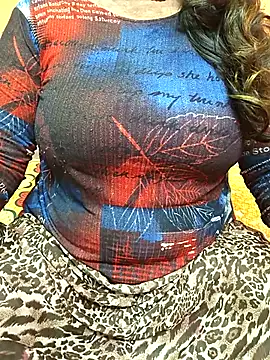 CUTE SOPHIA- online show from 11/15/25, 12:30