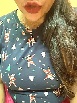 CUTE SOPHIA- online show from 03/28/26, 02:00