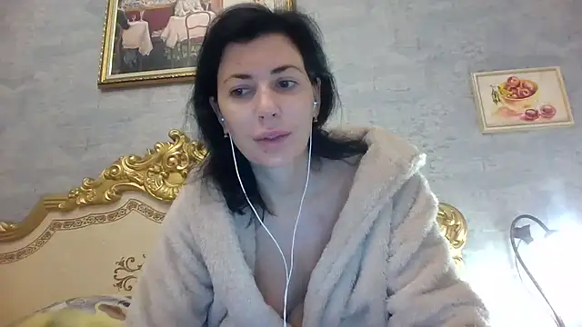 Snapshot of StunnigArt chatting on 11/23/25, 04:56 StunnigArt online show from 11/23/25, 04:56