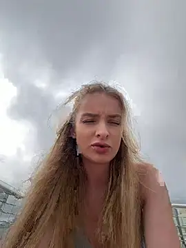 EvieEvans online show from 06/06/26, 03:39