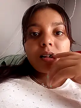 Snapshot of stefanie010 chatting on 01/22/25, 02:56 stefanie010 online show from 01/22/25, 02:56