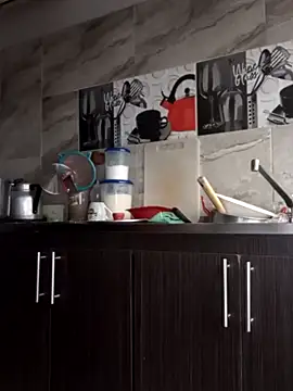 Snapshot of stefanie010 chatting on 09/18/25, 05:15 stefanie010 online show from 09/18/25, 05:15