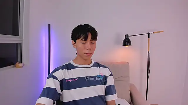 kim lian21 online show from 02/24/26, 10:35