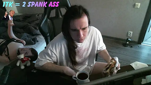 izilizi 23 online show from 03/26/26, 06:30