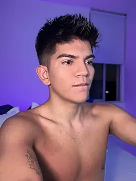 santiago 01 online show from 01/17/25, 11:29