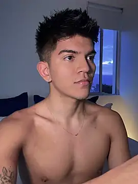 santiago 01 online show from 01/28/25, 10:56