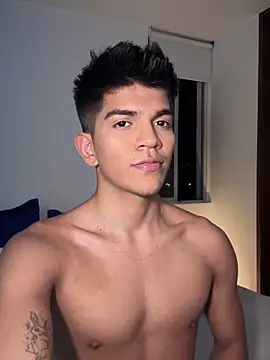 santiago 01 online show from 01/29/25, 03:33